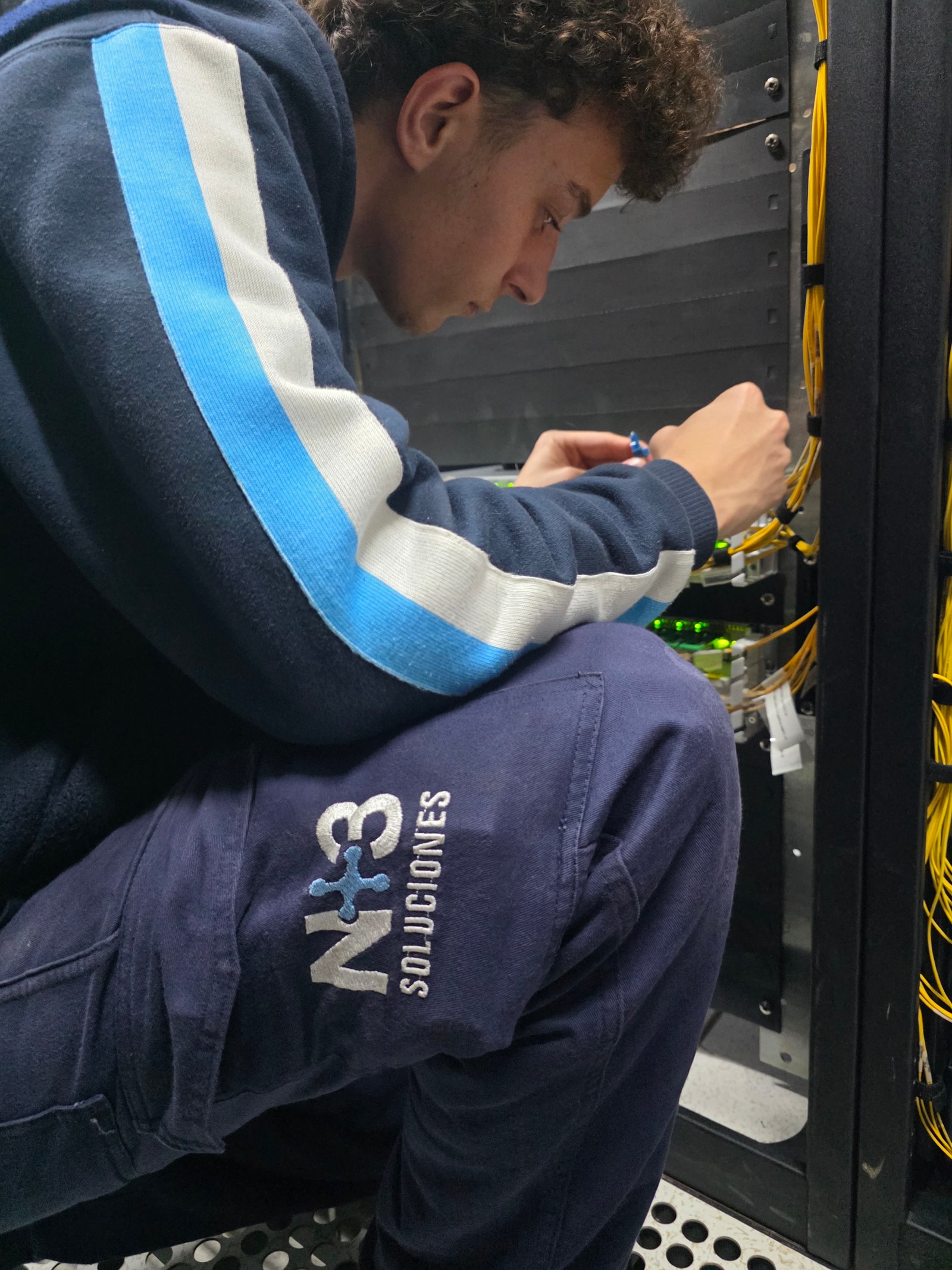 Diagnóstico de enlace óptico con OTDR en data center