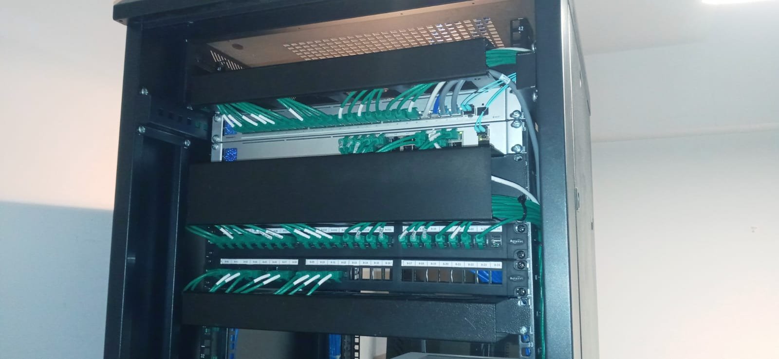 Infraestructura de red LAN 10 Gb/s para entorno audiovisual